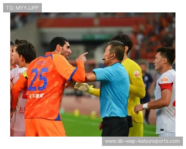 裁判新规引发争议,联盟持续优化判罚机制,裁判管理办法 裁判新规引发争议,联盟持续优化判罚机制,裁判管理办法